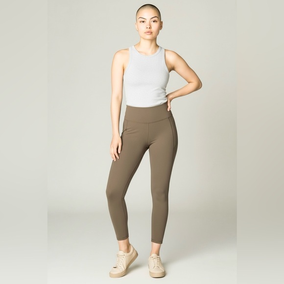 Heynuts Pants - HeyNuts High Waisted Leggings Size Small